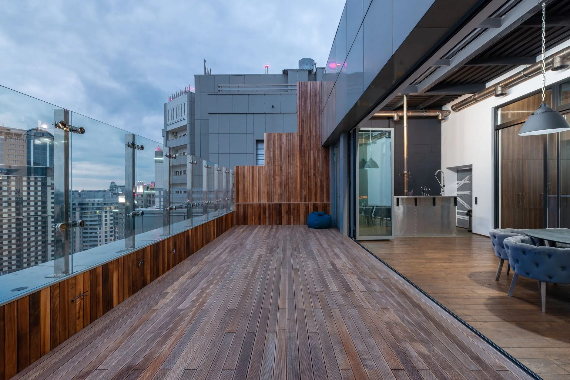 Griffin Penthouse at Wokefieldlabs